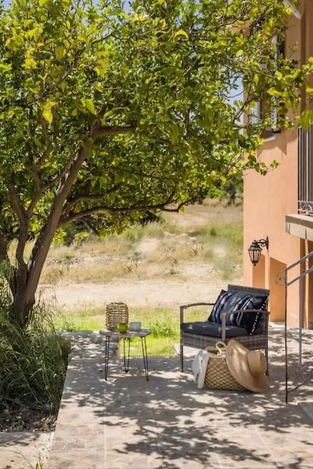 Kaminia Serenity House Ratzaklíon